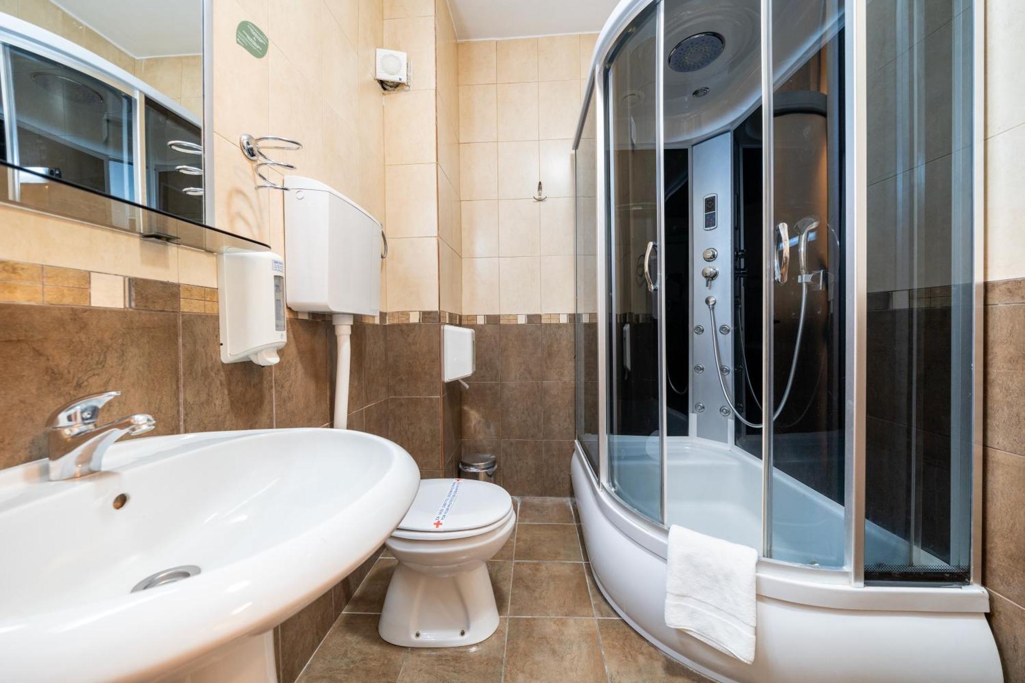 Alexandar Lux Hotel